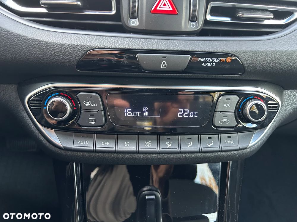 Hyundai i30 1.5 T-GDI 48V Smart Plus DCT - 24