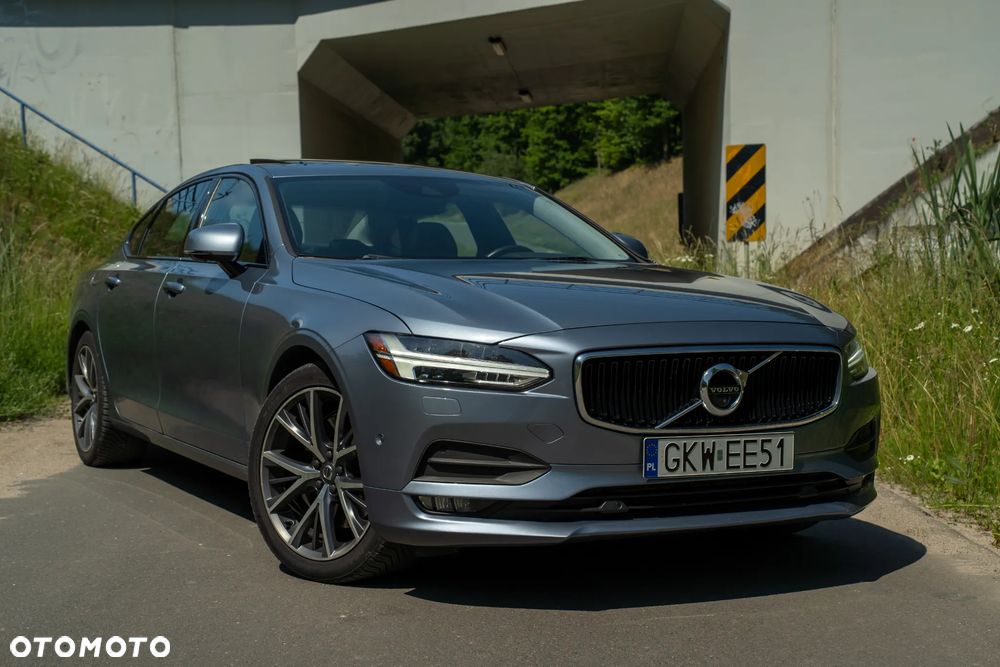 Volvo S90 T6 AWD Momentum - 4