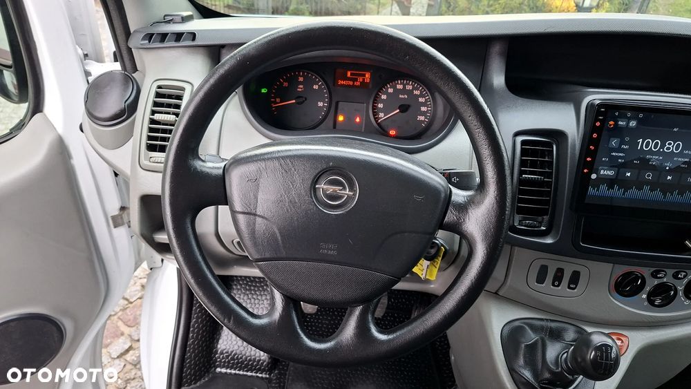 Opel VIVARO - 29