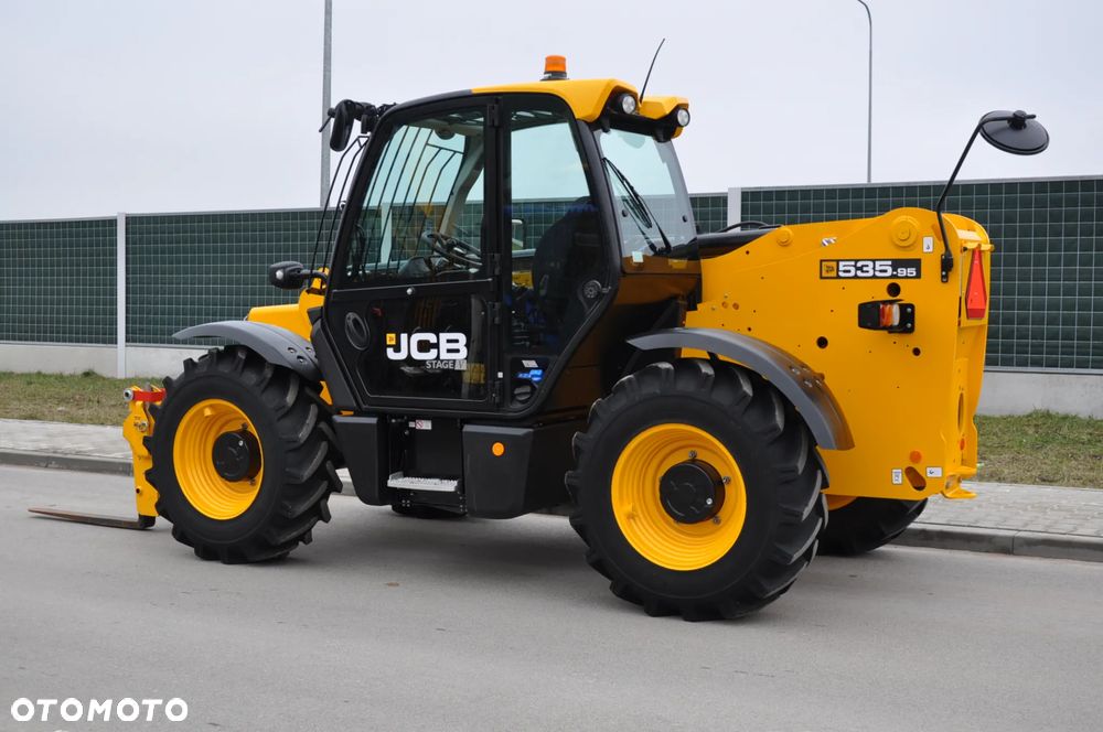JCB 535-95 ŁADOWARKA TELESKOPOWA STAGE V 109 KM Mało MTG 572 Udźwig 3500 kg WYSOKOŚĆ ZAŁADUNKU 9,5 m Jak Nowa Klimatyzacja Widły do palet Szybkozłącze hydrauliczne - 2