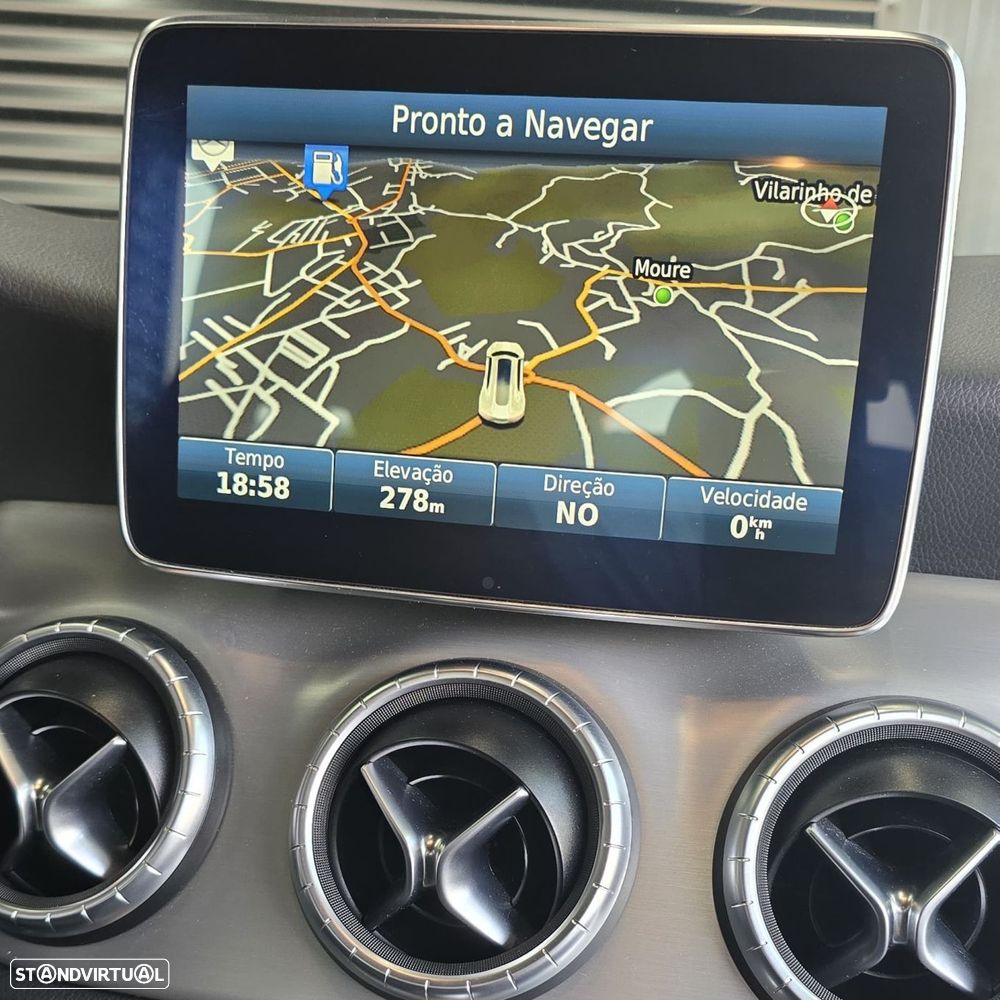 Mercedes-Benz CLA 200 - 10