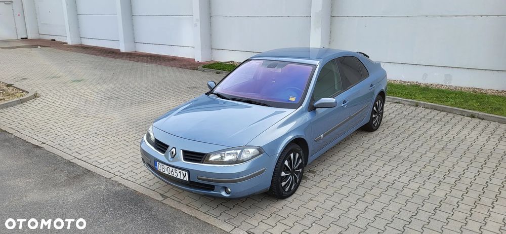 Renault Laguna ver-1-6-authentique - 8