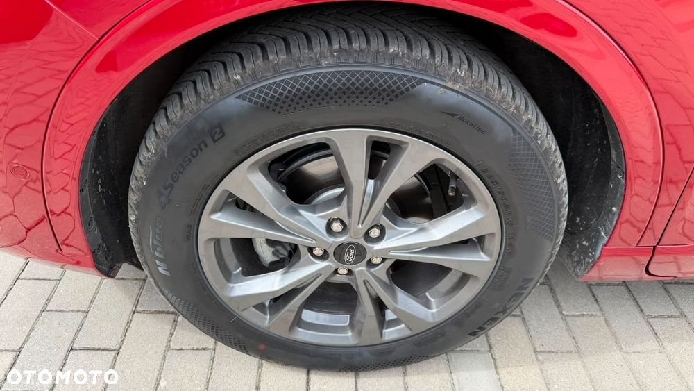Ford Kuga 2.0 EcoBlue AWD ST-Line - 34