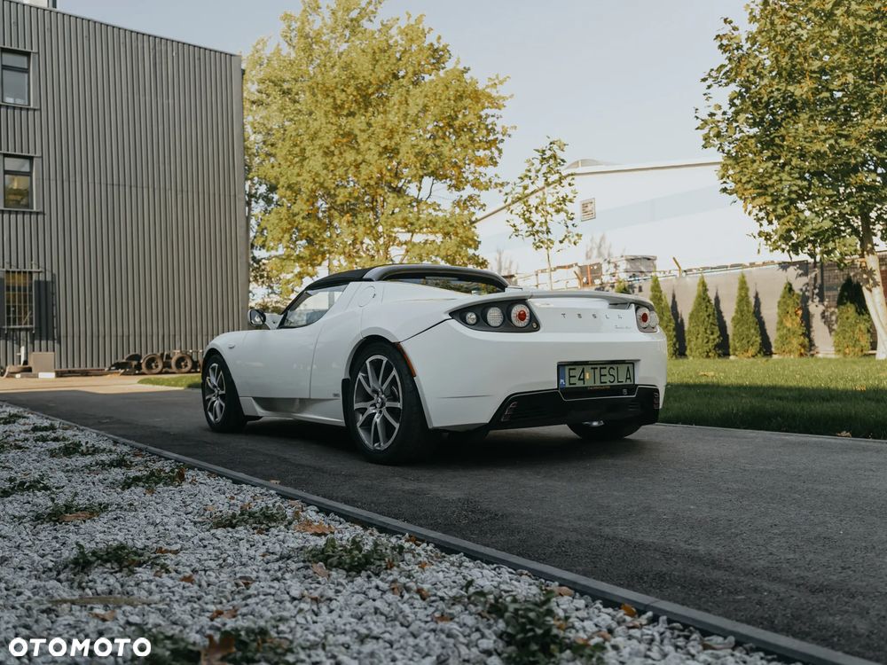 Tesla Roadster - 4