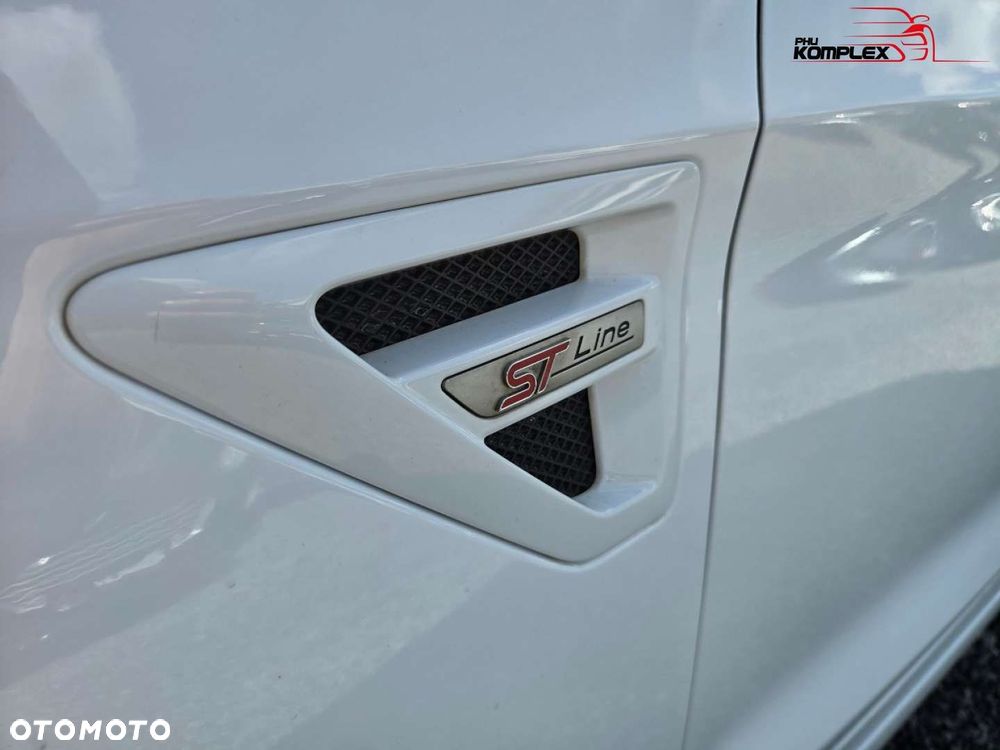 Ford S-Max - 32