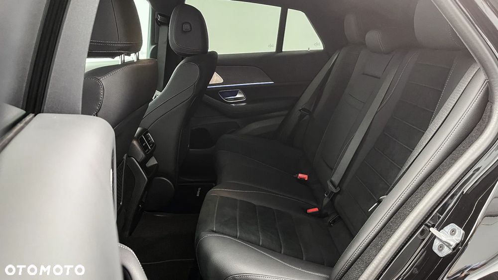 Mercedes-Benz GLE 300 d mHEV 4-Matic AMG Line - 13