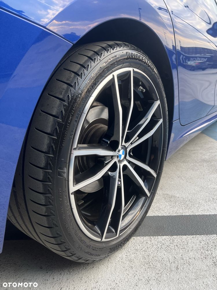 BMW Seria 3 320d xDrive M Sport sport - 28