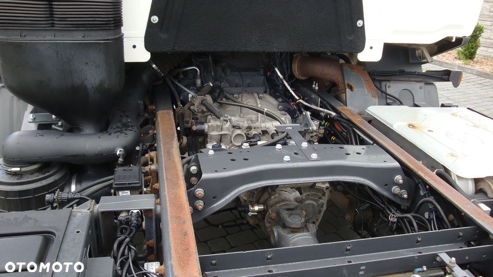 Renault Podwozie DMC 16 T - 11