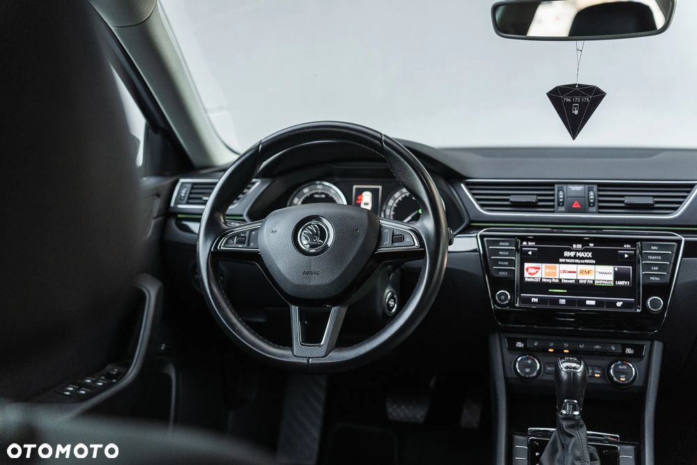 Skoda Superb 1.8 TSI L&K DSG - 15