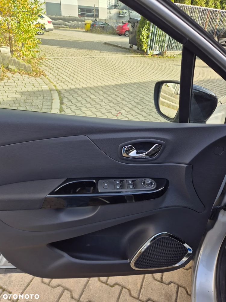 Renault Captur ENERGY TCe 120 EDC Elysee - 15