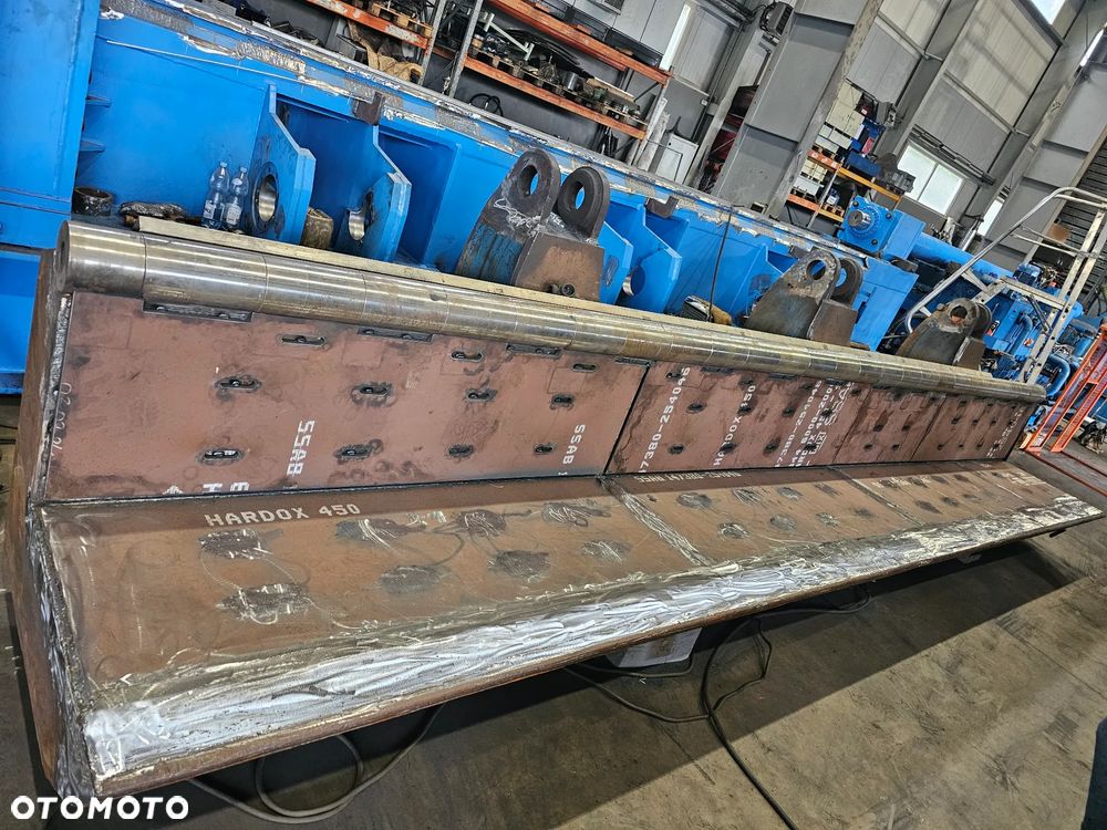 Inny Praso-nożyce TAURUS 700t - 1