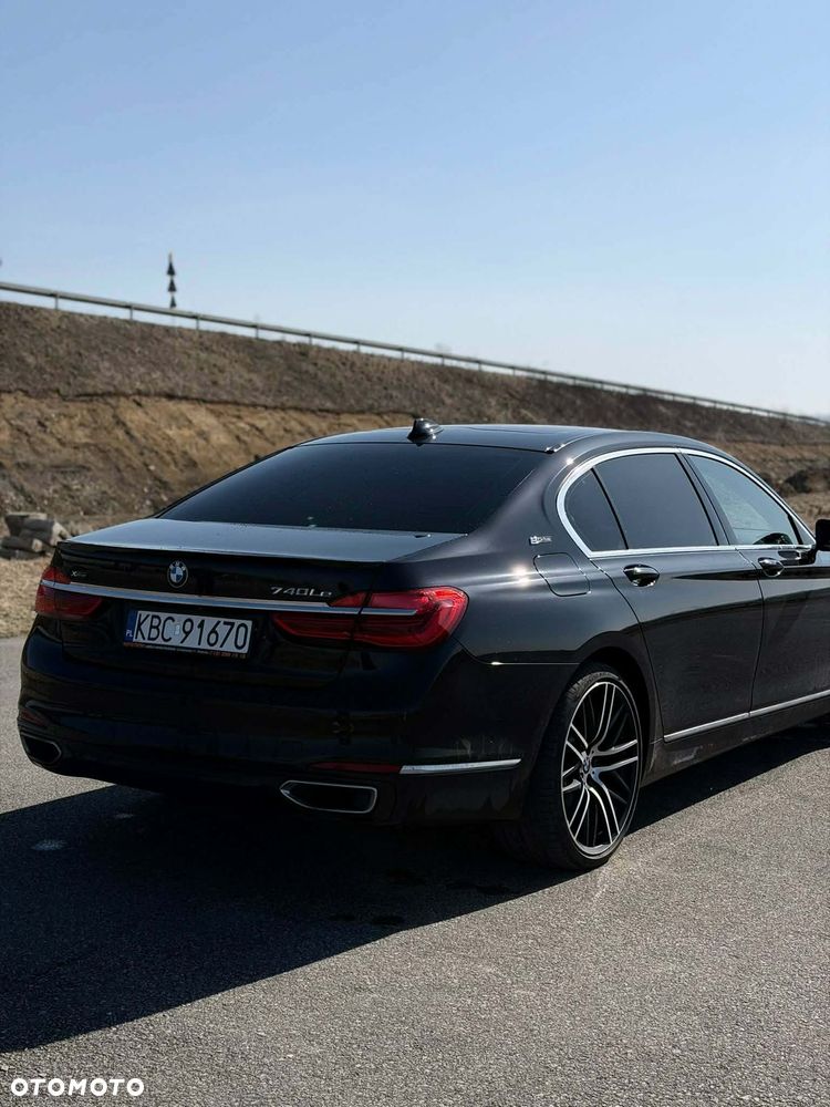 BMW Seria 7 - 6