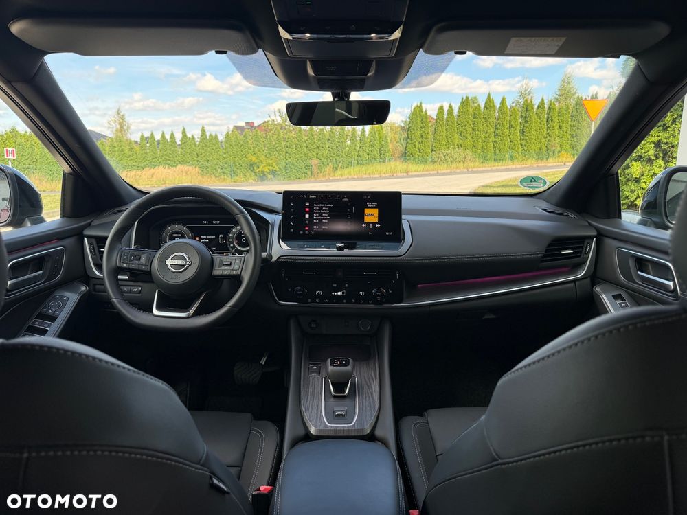 Nissan Qashqai 1.3 DIG-T DCT TEKNA - 35