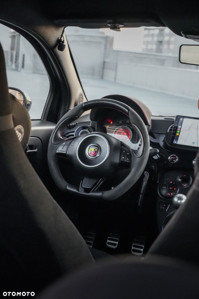 Abarth 500 595 Abarth Competizione - 12