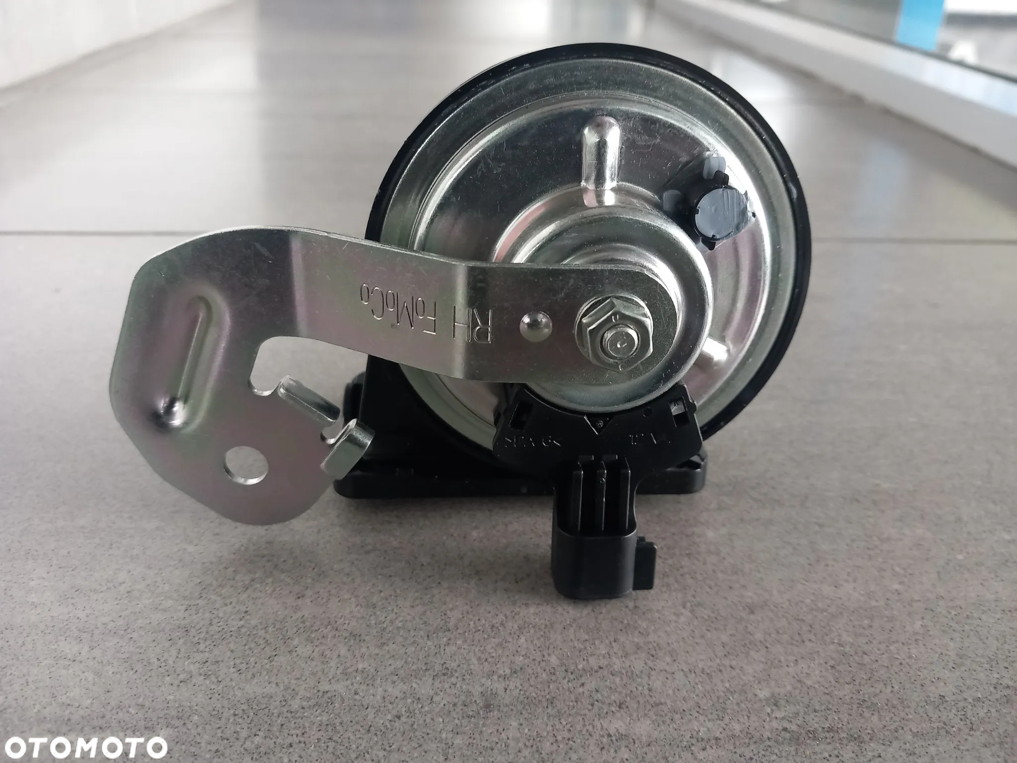 Klakson sygnał dźwiękowy prawy Ford Focus MK3 2011-2015, C-Max 2015-2019 2290294 - 4