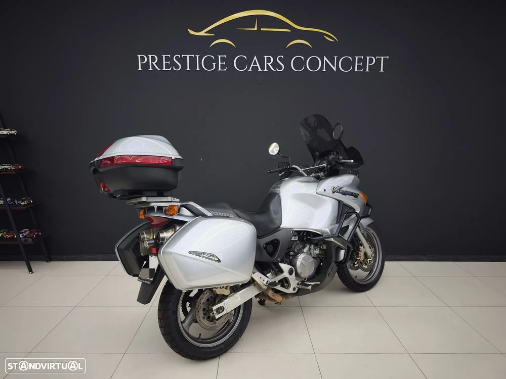 Honda Varadero PGM-F1 - 3