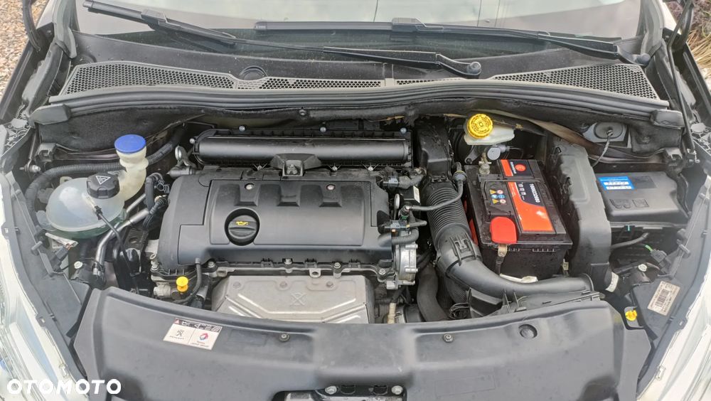 Peugeot 208 1.6 VTi Allure - 22