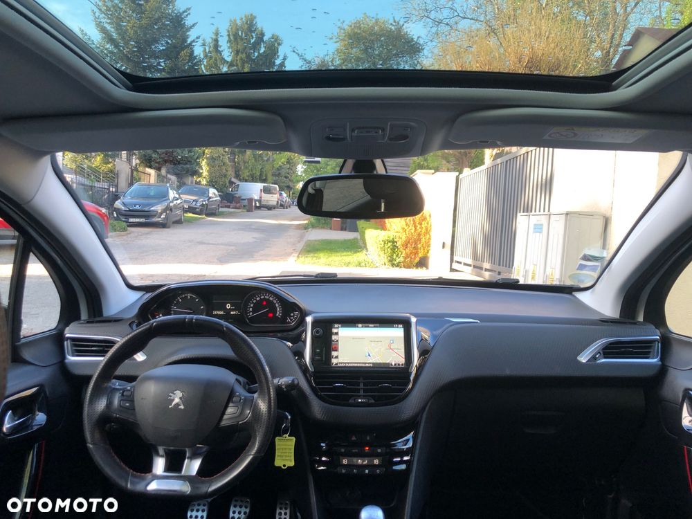 Peugeot 2008 BlueHDi FAP 120 STOP & START GT-Line Edition - 30
