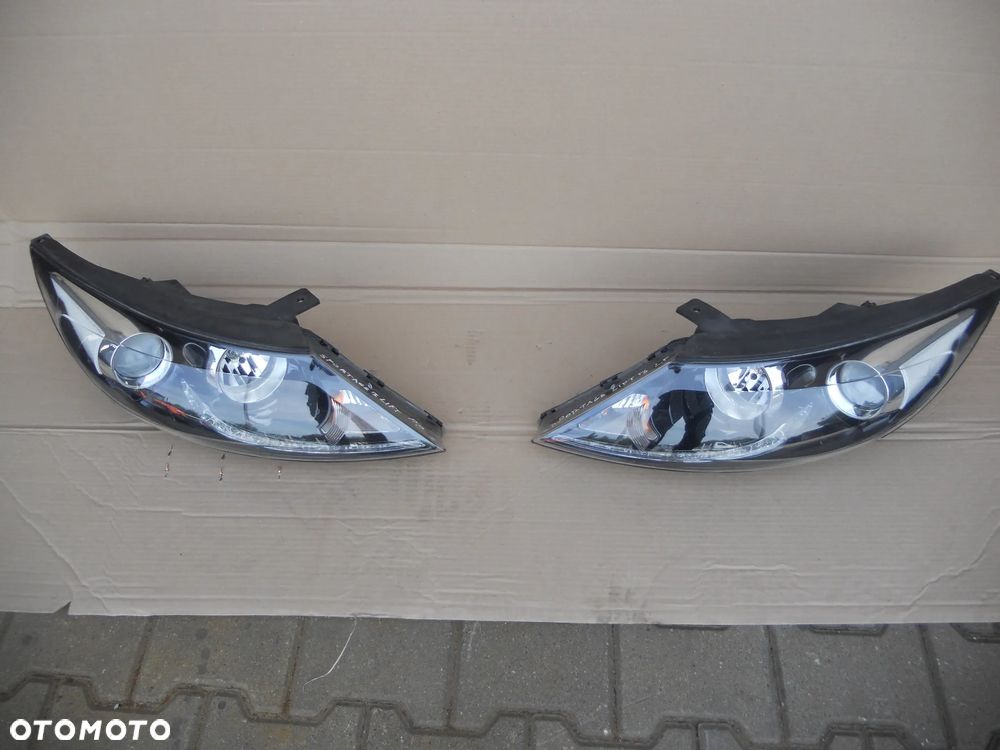 KIA SPORTAGE III lift lampa prawa przednia eu stan bdb - 1