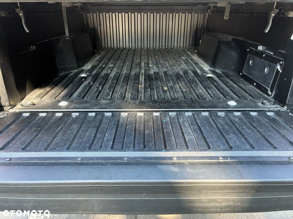 Toyota Tacoma - 31