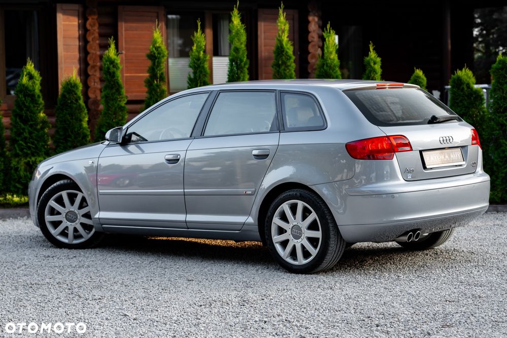 Audi A3 Sportback 2.0T FSI Ambition - 14