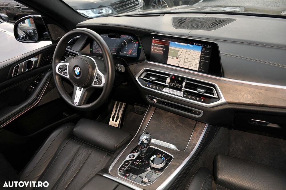 BMW X5 M M50d - 9