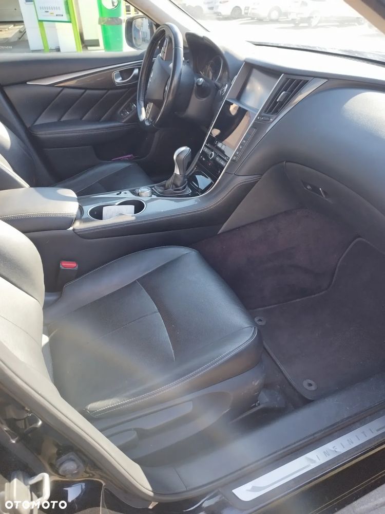 Infiniti Q50 2.2d Premium - 7