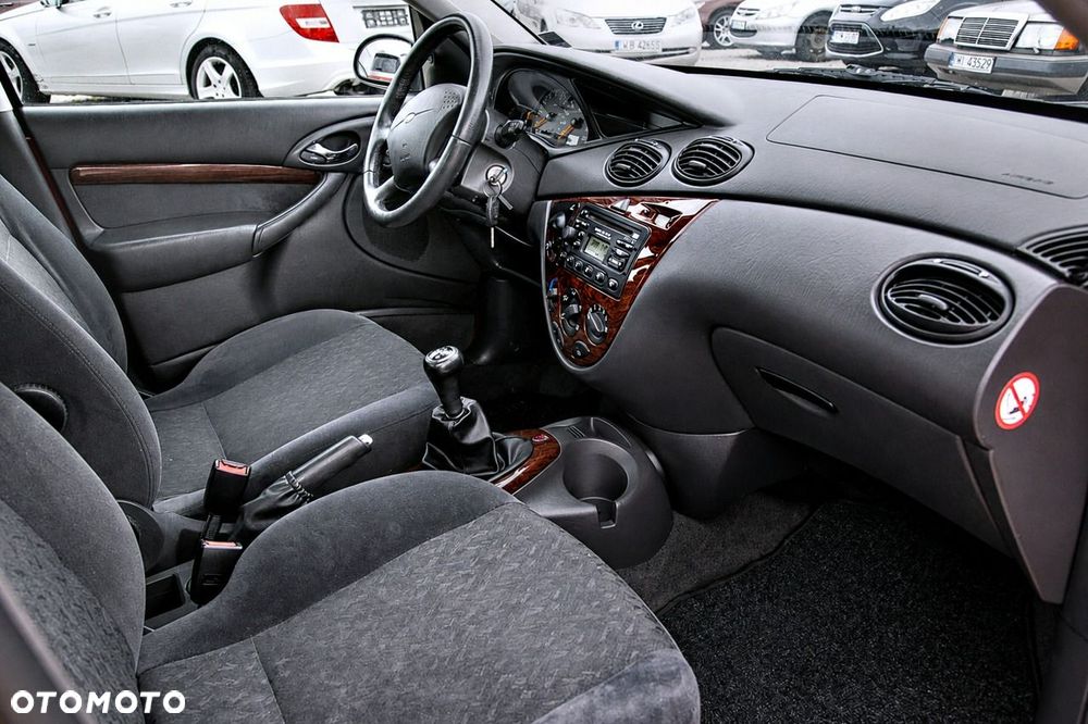 Ford Focus - 8