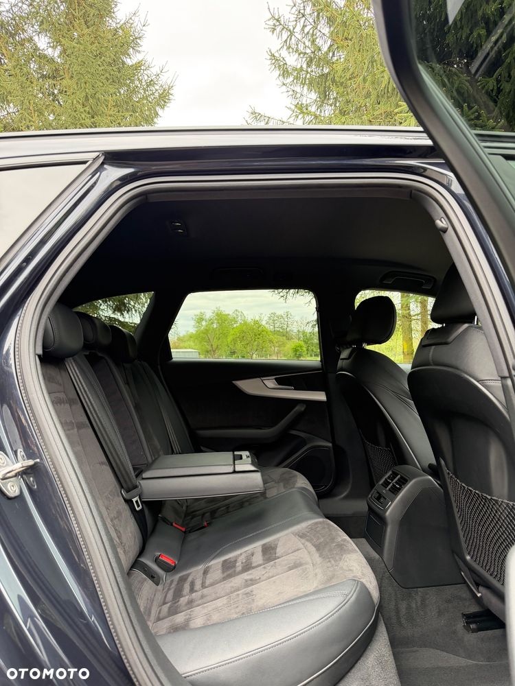 Audi A4 Avant 2.0 TDI Quattro S tronic - 20