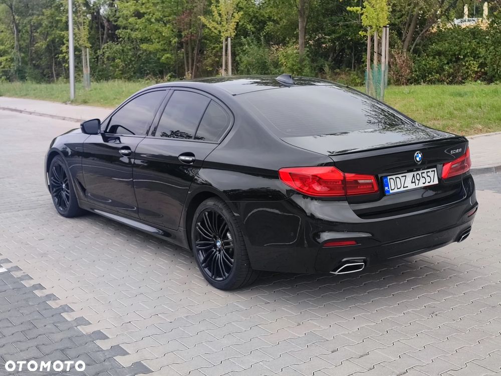 BMW Seria 5 530i xDrive M Sport sport - 4