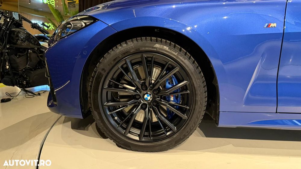 BMW M4 M440i xDrive AT MHEV - 30