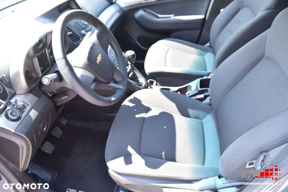 Chevrolet Orlando - 9