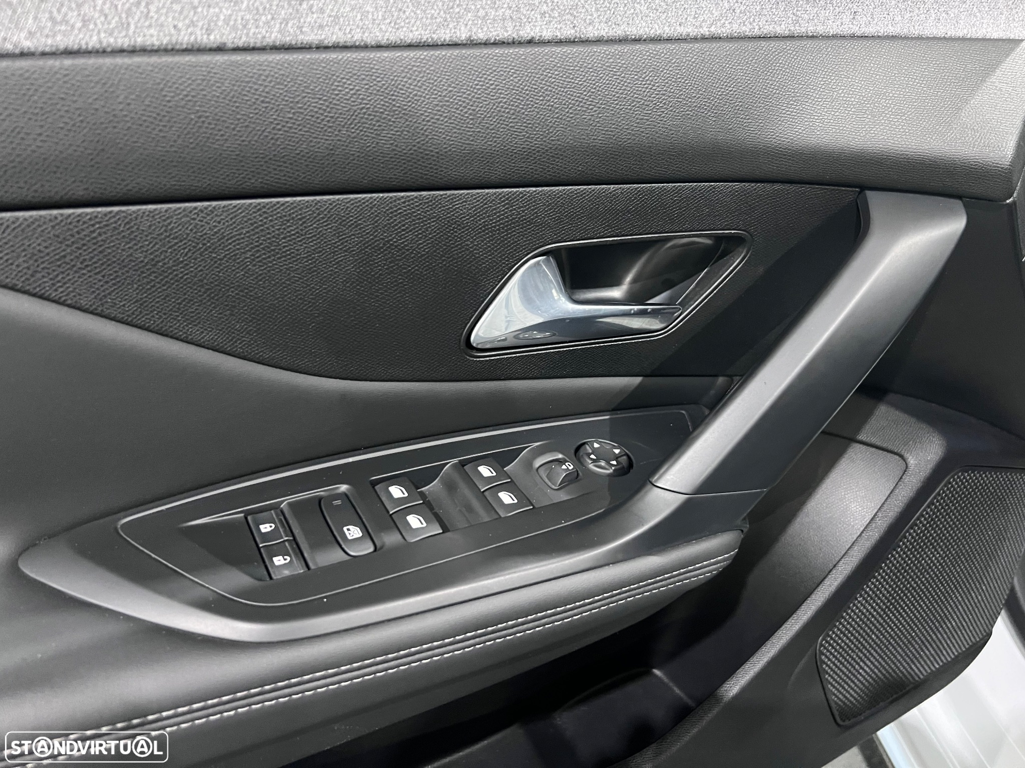 Peugeot 308 1.2 PureTech Allure Pack - 10