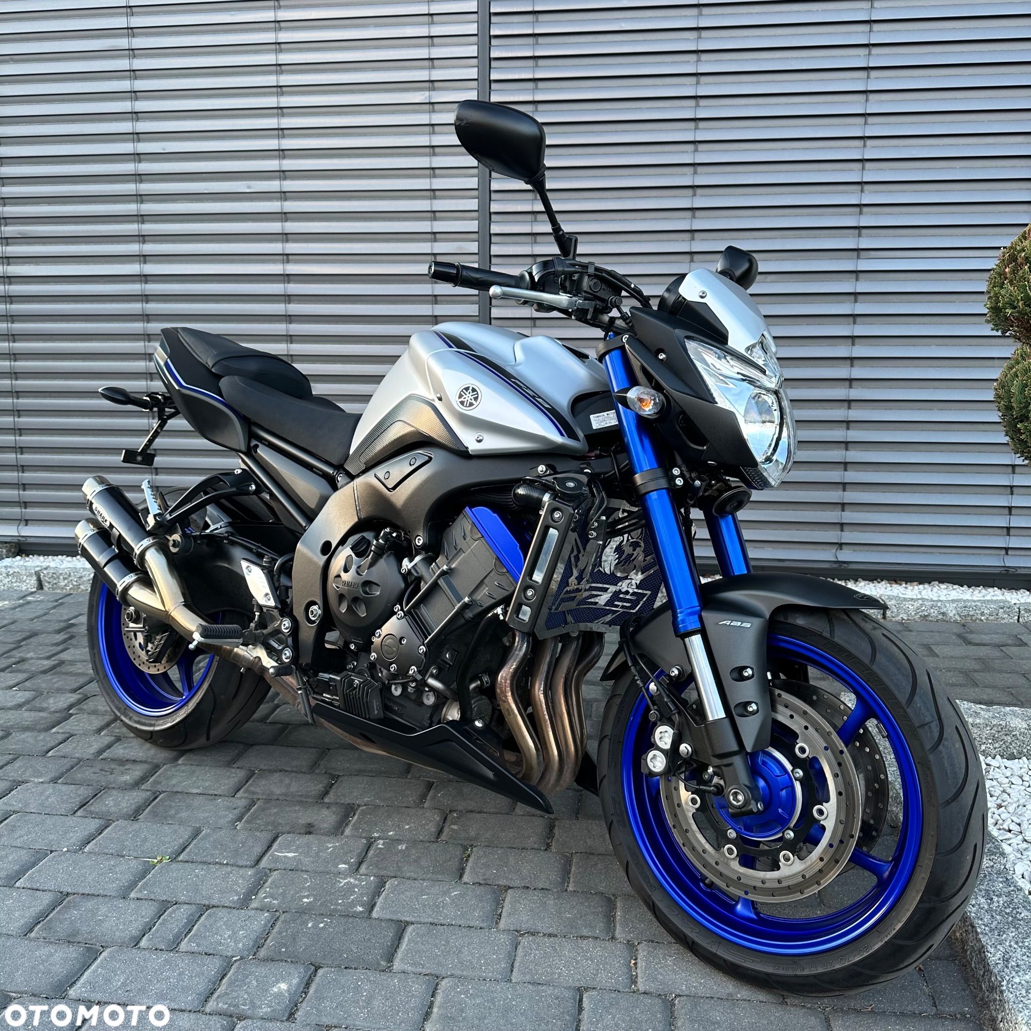 Yamaha FZ8 - 1