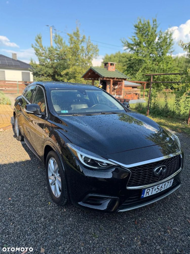 Infiniti QX30 - 2