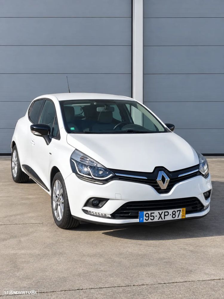 Renault Clio 0.9 TCe Limited Bi-Fuel - 1