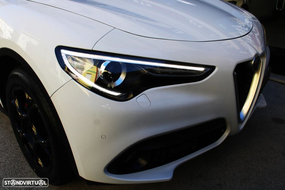 Alfa Romeo Stelvio 2.2 D Super AT8 - 53