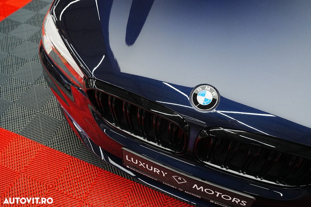 BMW Seria 5 518d AT - 30