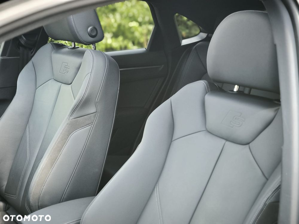 Audi Q3 40 TFSI Quattro S-Line S tronic - 16