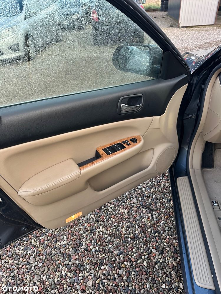 Honda Accord 2.0 i Executive - 20