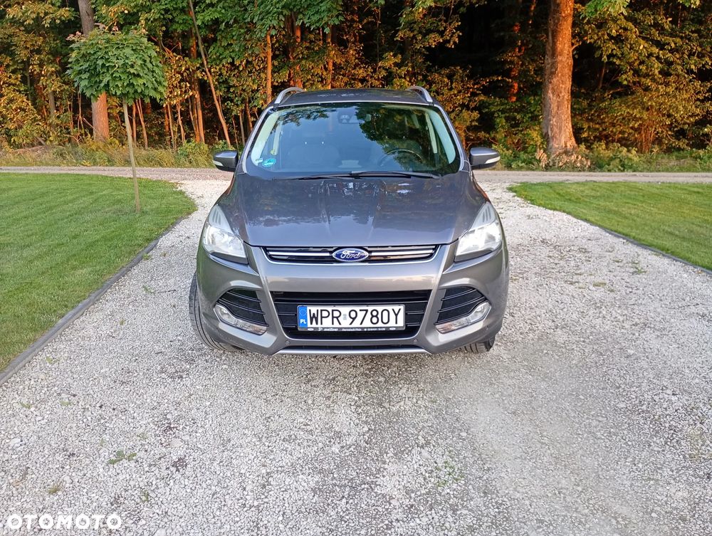 Ford Kuga 2.0 TDCi 4x4 Titanium - 5