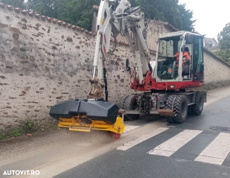 Perie maturatoare pentru excavator 4-12 T model Astranet - Rabaud - 2