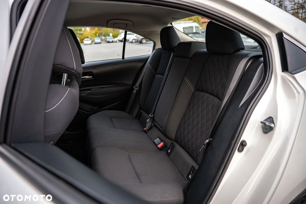 Toyota Corolla 1.6 Comfort - 18