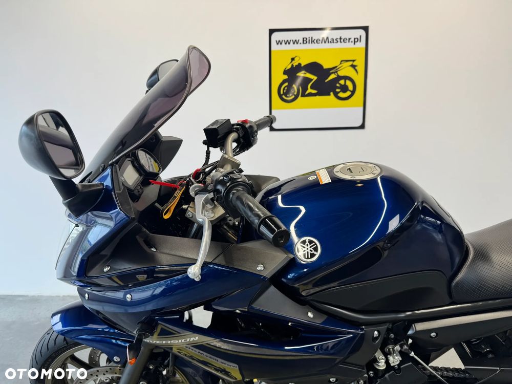 Yamaha XJ - 19