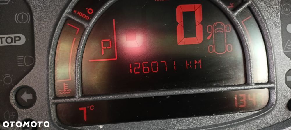 Renault Modus 1.6 16V ESP Privilege - 6