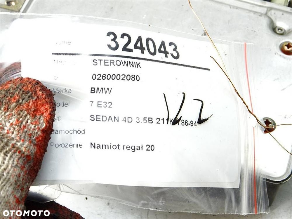 STEROWNIK - 116.00 PLN - BMW 7 (E32) 1985 - 1994 735 i, iL 155 kW [211 KM] benzyna 1986 - 1992 - 8