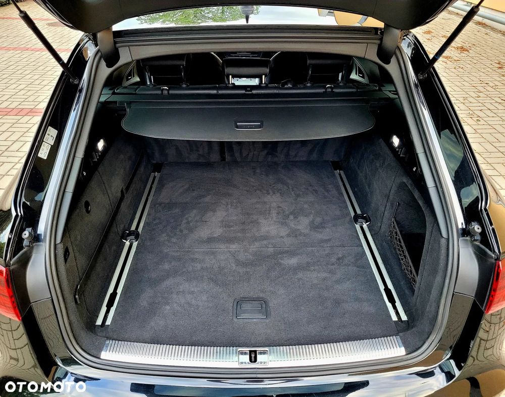 Audi A6 Avant 3.0 TDI quattro S tronic - 31