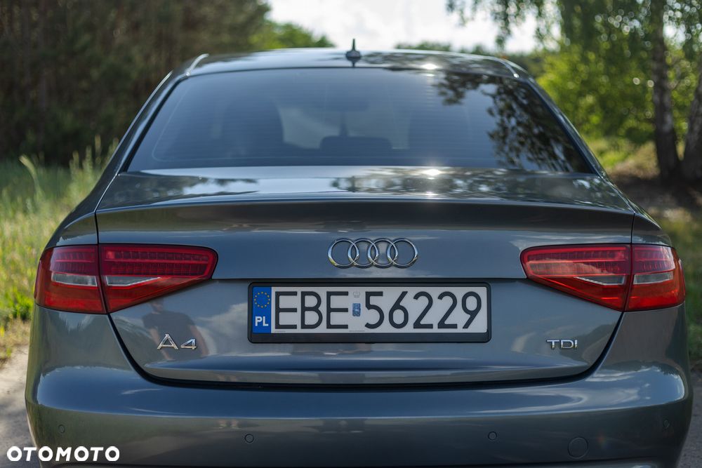 Audi A4 Limousine 2.0 TDI - 6