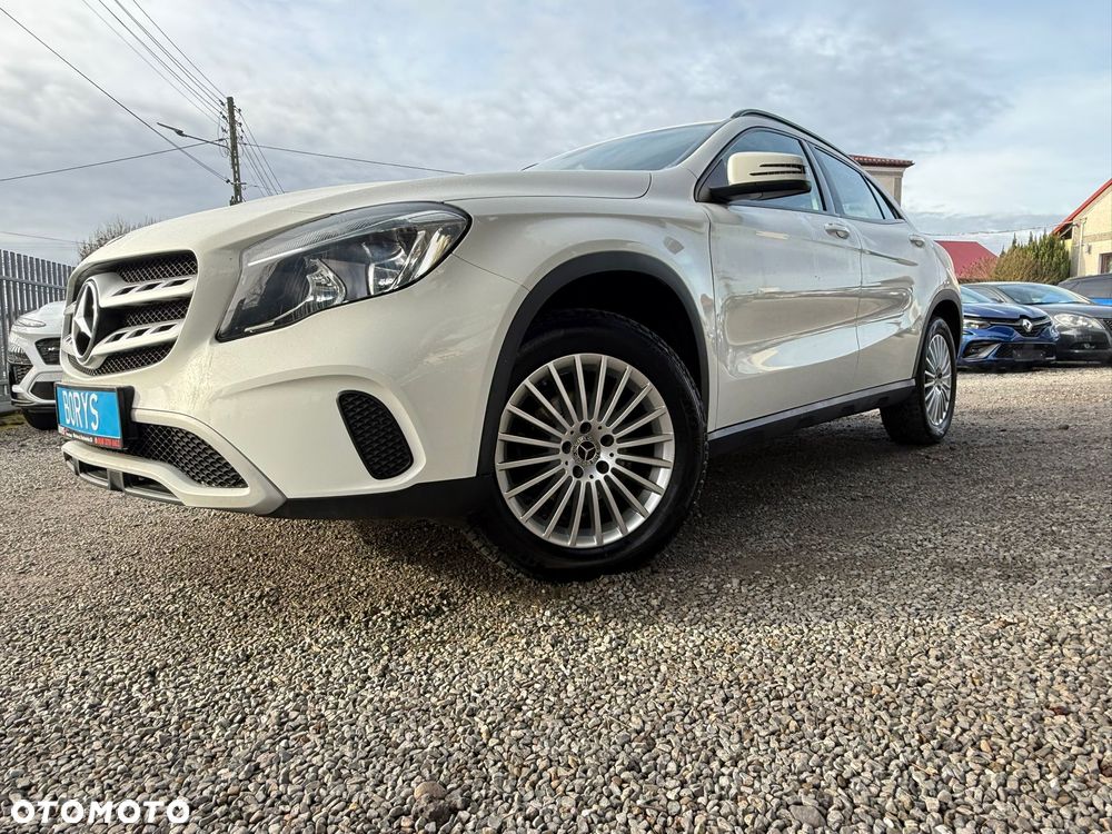 Mercedes-Benz GLA 200 d 7G-DCT Style - 38