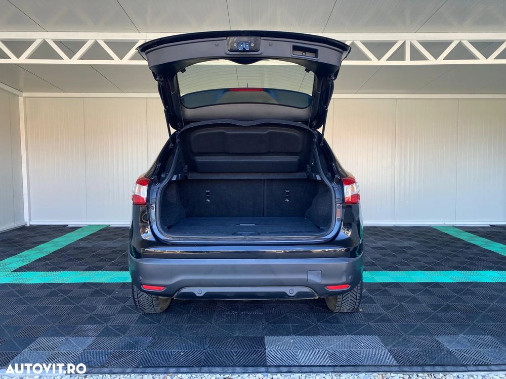 Nissan Qashqai - 12